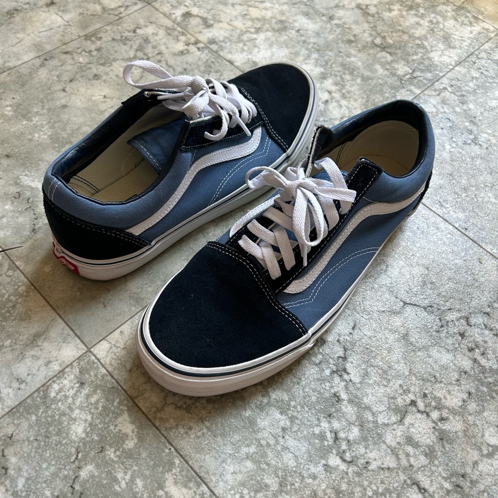 Vans Old Skool Classic Blue Sneakers Men’s Size 10.5 Women’s Size 12